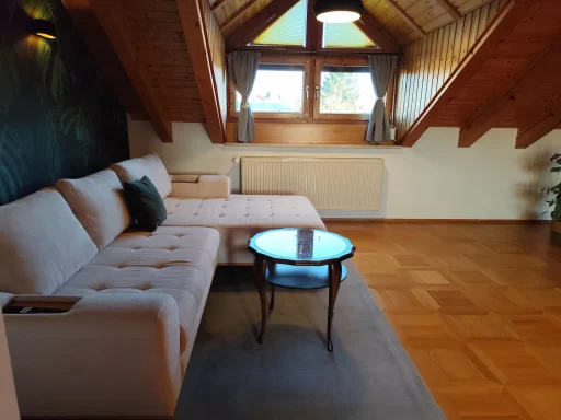 Wohnzimmer Ferienwohnung Burgzauber Burghausen Wohnzimmer