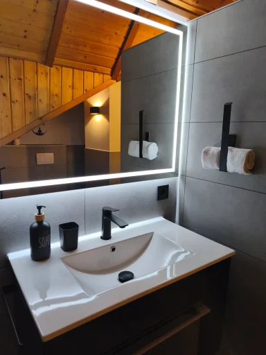 Bad Ferienwohnung Burgzauber Burghausen Badezimmer